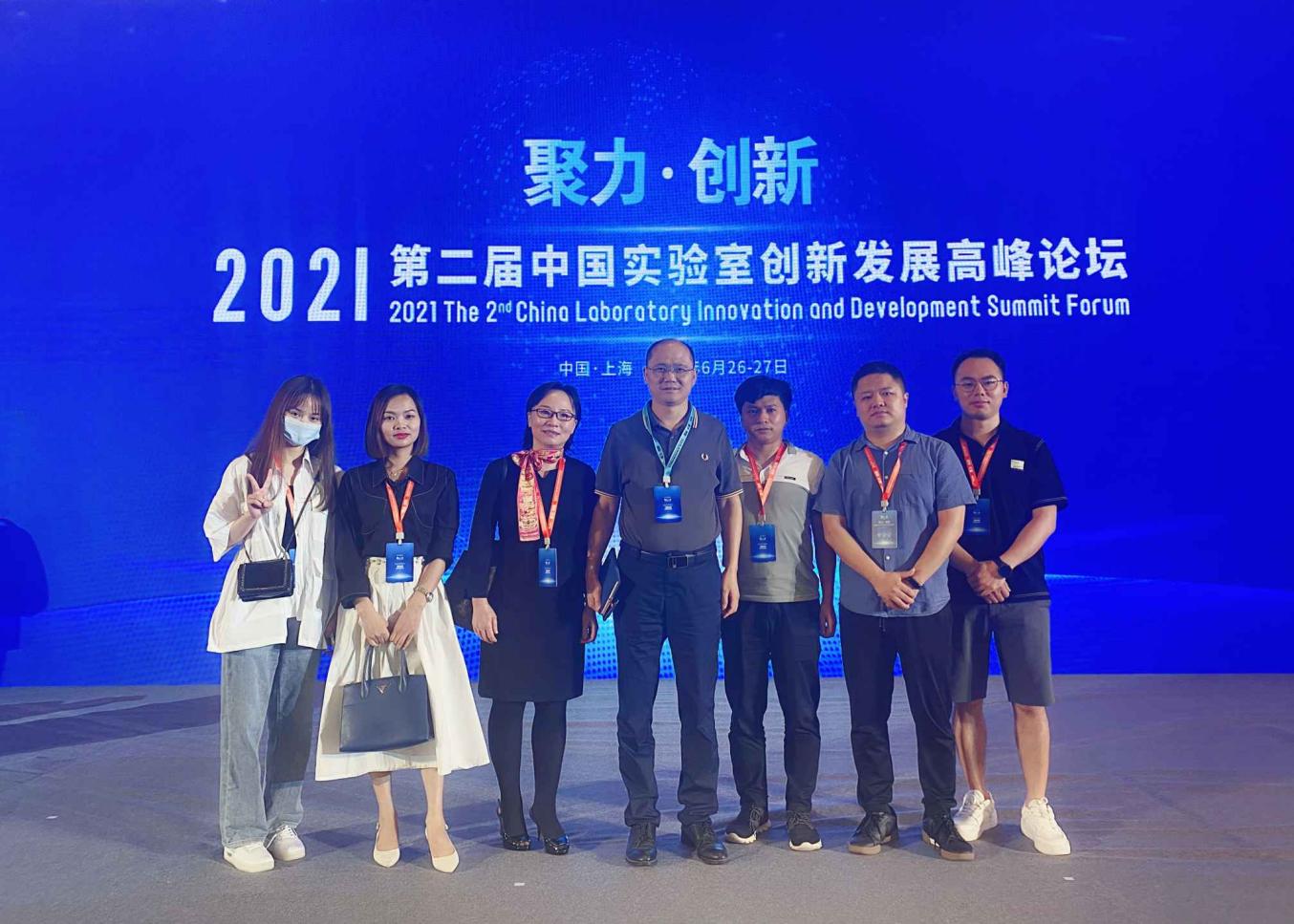 1624934390879225.jpg 銘成合照(1)(1).jpg