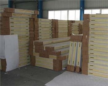 從聚氨酯材料陜西冷庫板的熱工性能談起！